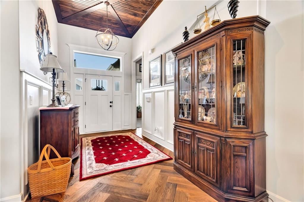 281 South Singletree Street Olathe, KS 66061 - Photo 5 of 51