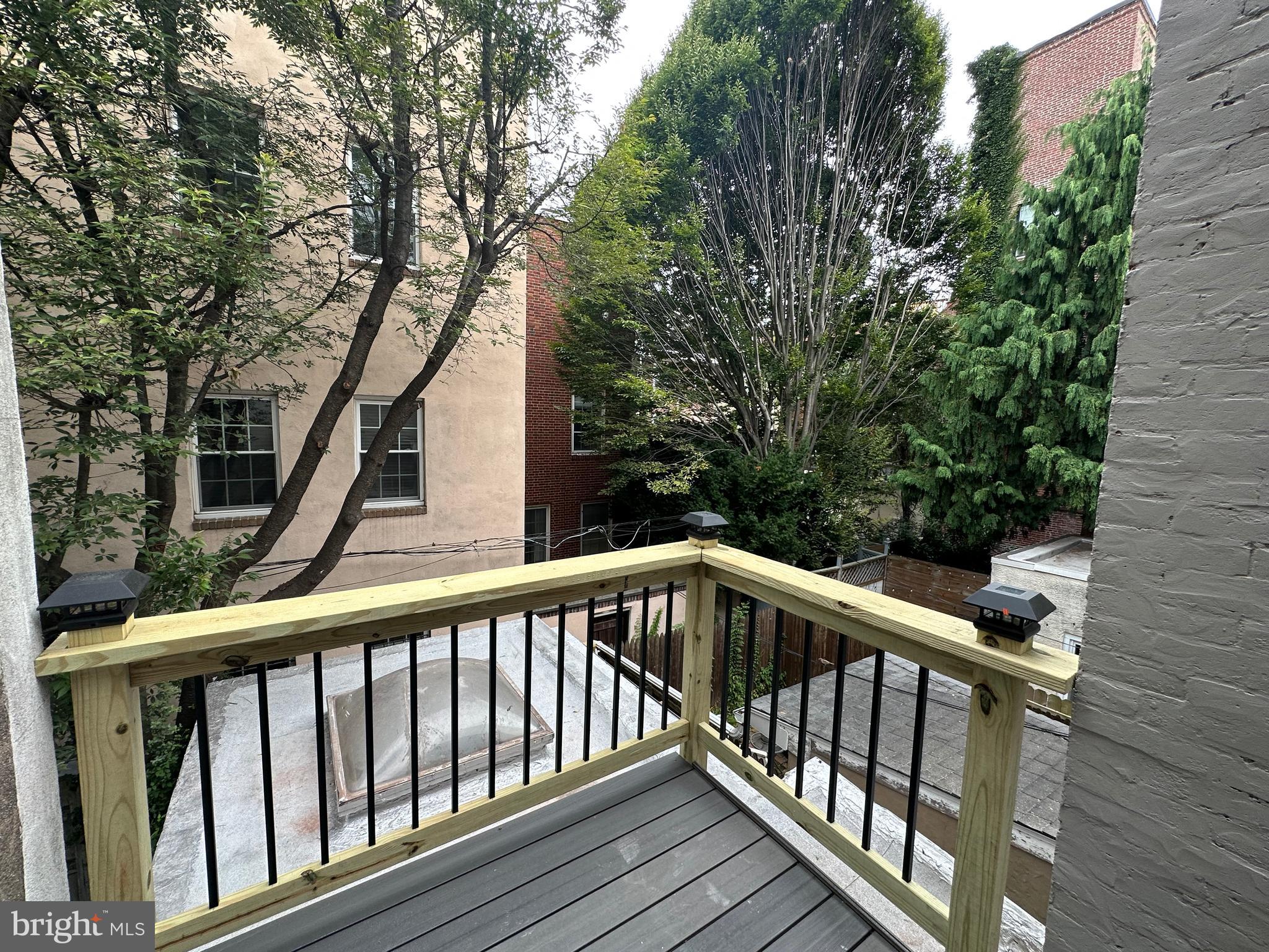 311 Gaskill Street Philadelphia, PA 19147 - Photo 30 of 48