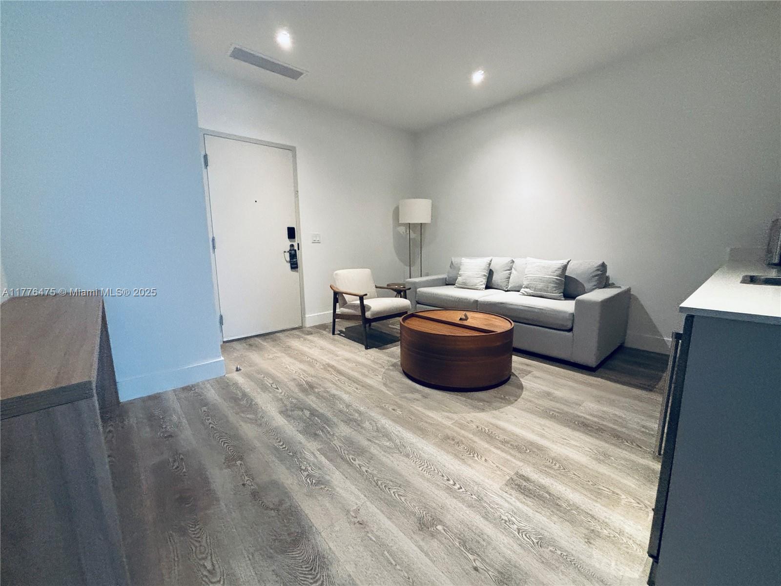 239 Southwest 9th Street, Unit 405 Miami, FL 33130 - Photo 3 of 13