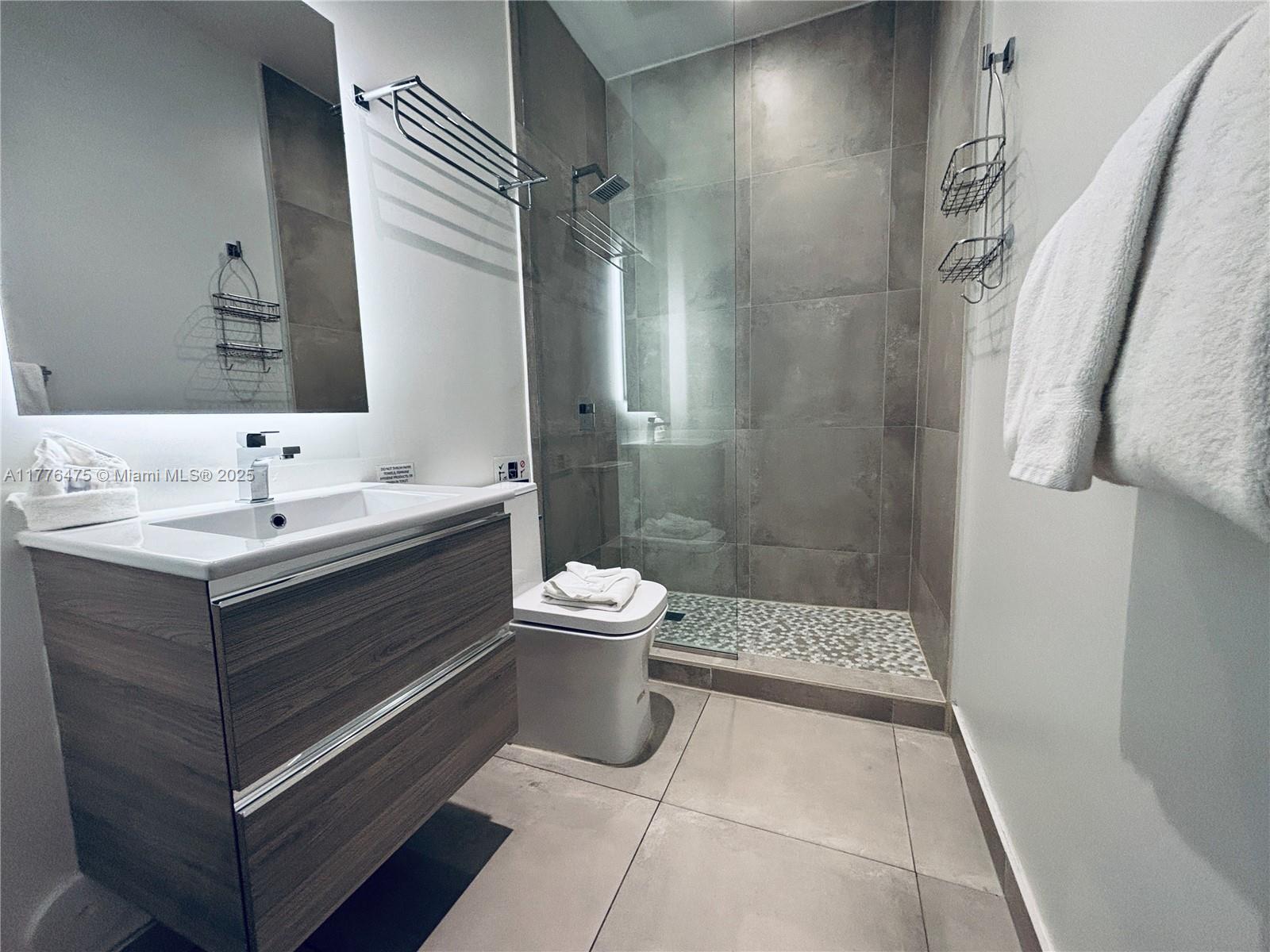 239 Southwest 9th Street, Unit 405 Miami, FL 33130 - Photo 7 of 13