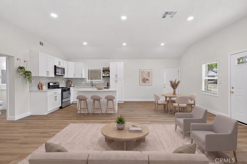 4834 Hedrick Avenue Riverside, CA 92505 - Photo 5 of 31 Digitially Staged