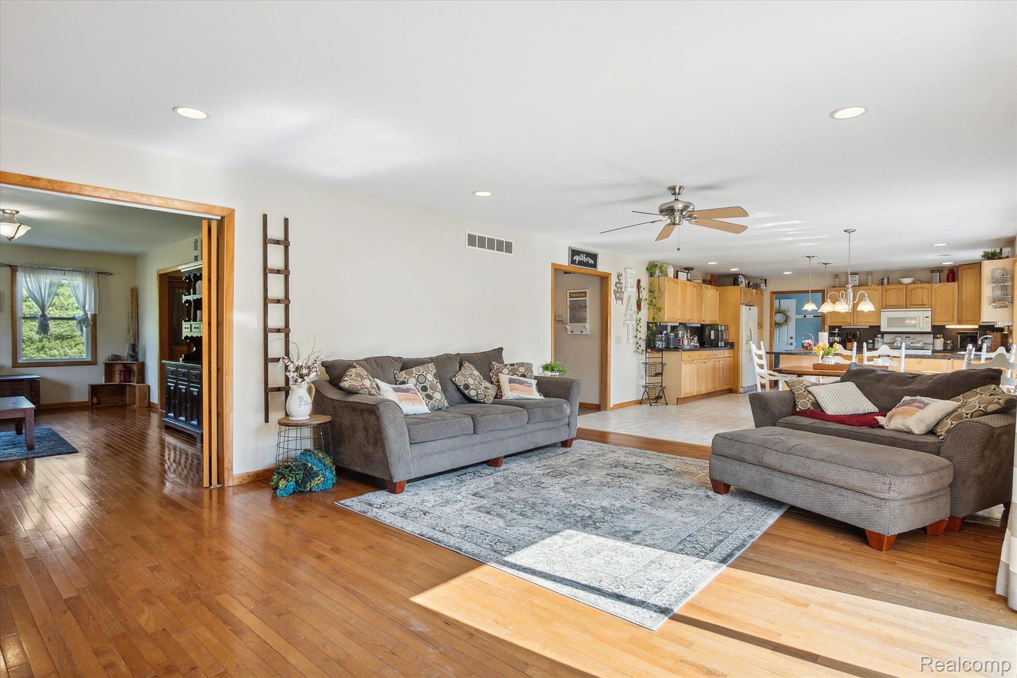 12544 Tuttle Hill Road Willis, MI 48191 - Photo 5 of 47 Gallery Image 5