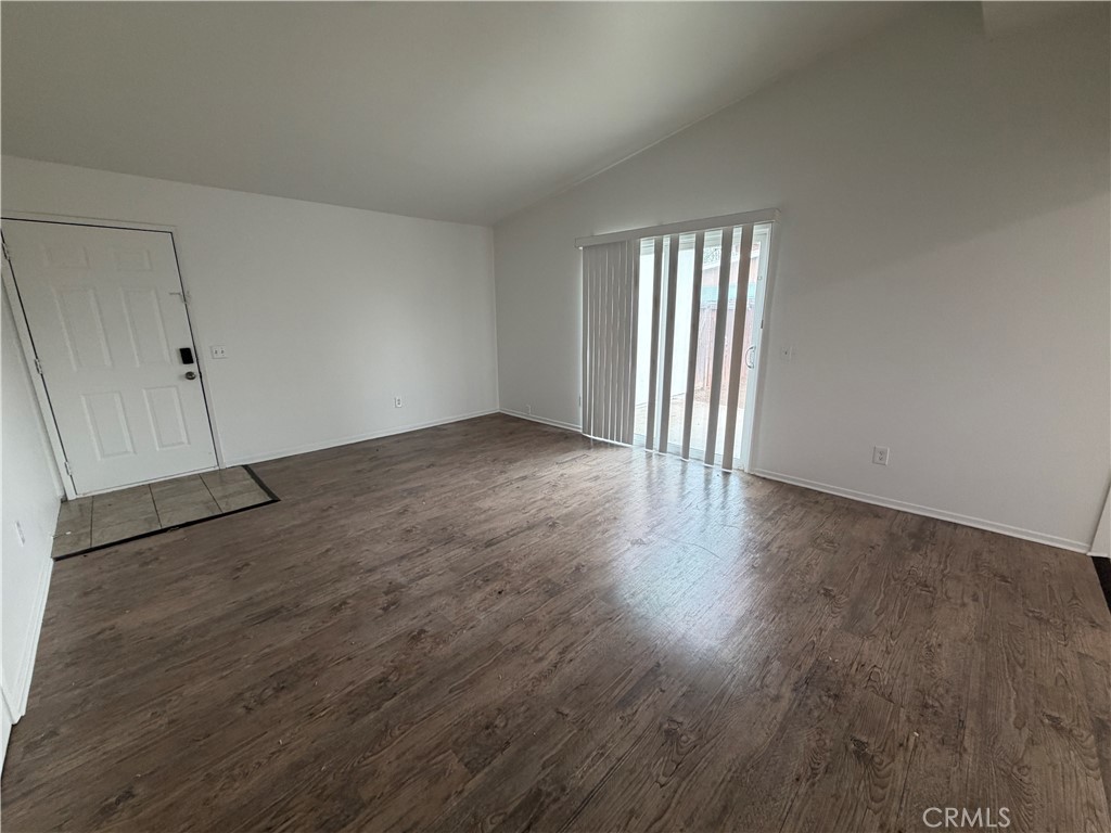7335 Lydia Avenue Riverside, CA 92504 - Photo 6 of 43