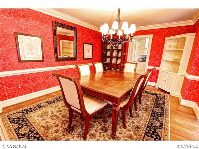 6400 Buckhill Road Richmond, VA 23225 - Photo 9 of 24 Dining Room - Formal Dining room with 2 built-in c
