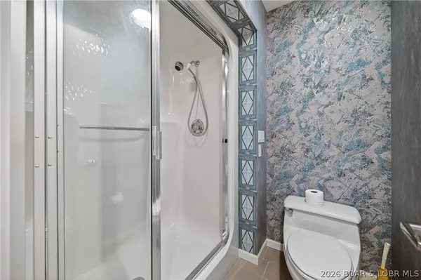 $480,000 | 70 Sunrise Ridge Drive, Unit 635, Sunrise Beach, MO 65079