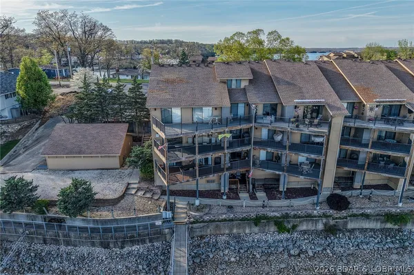 $480,000 | 70 Sunrise Ridge Drive, Unit 635, Sunrise Beach, MO 65079