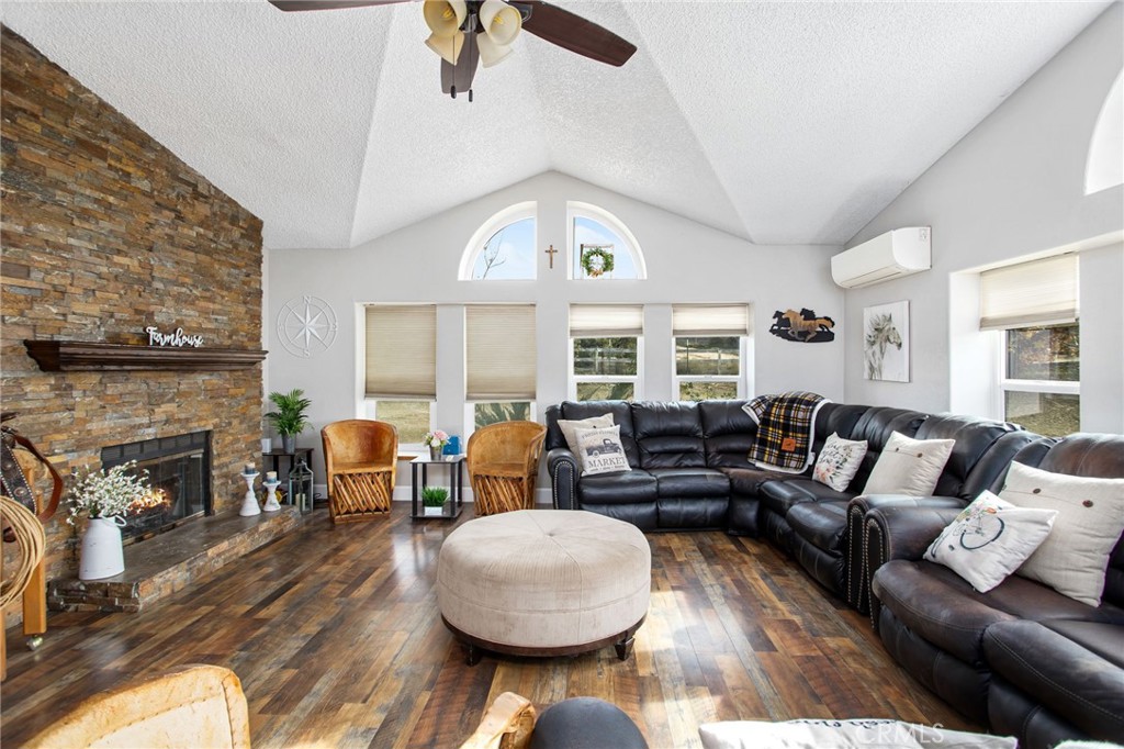 42815 El Campo Road Anza, CA 92539 - Photo 5 of 59