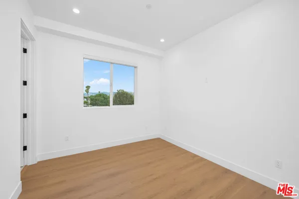 $5,250 | 5248 Auckland Avenue, North Hollywood, CA 91601