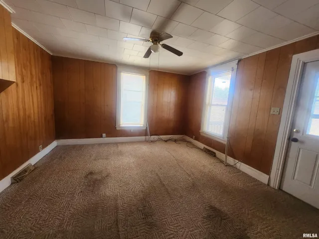 $34,900 | 718 West Water Street, Pinckneyville, IL 62274