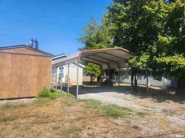 $34,900 | 718 West Water Street, Pinckneyville, IL 62274