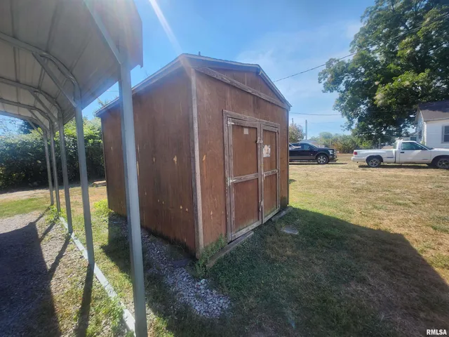 $34,900 | 718 West Water Street, Pinckneyville, IL 62274