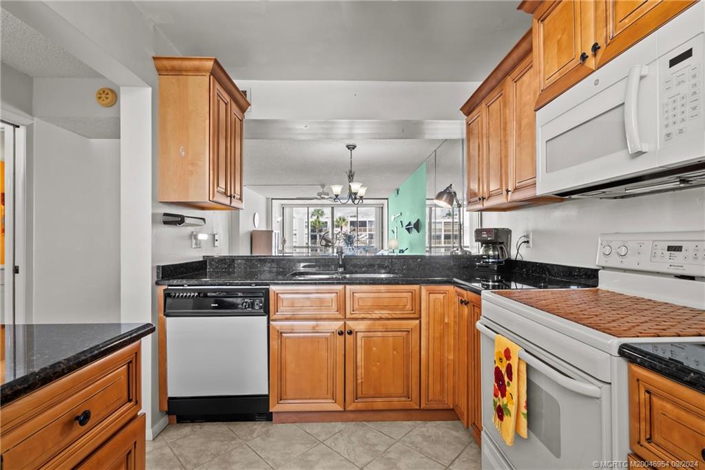 1950 Southwest Palm City Road, Unit 10205 Stuart, FL 34994 - Photo 11 of 28 Gallery Image 11