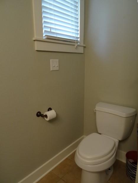 804 North Gregory Boulevard Butler, MO 64730 - Photo 17 of 43