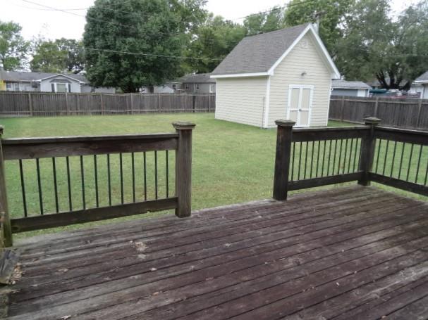 804 North Gregory Boulevard Butler, MO 64730 - Photo 35 of 43