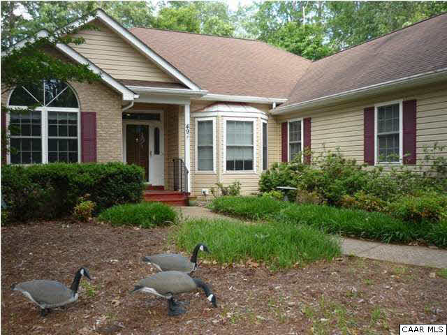 49 Hardwood Road Palmyra, VA 22963 - Photo 3 of 41 We are located near Beach #2 ..