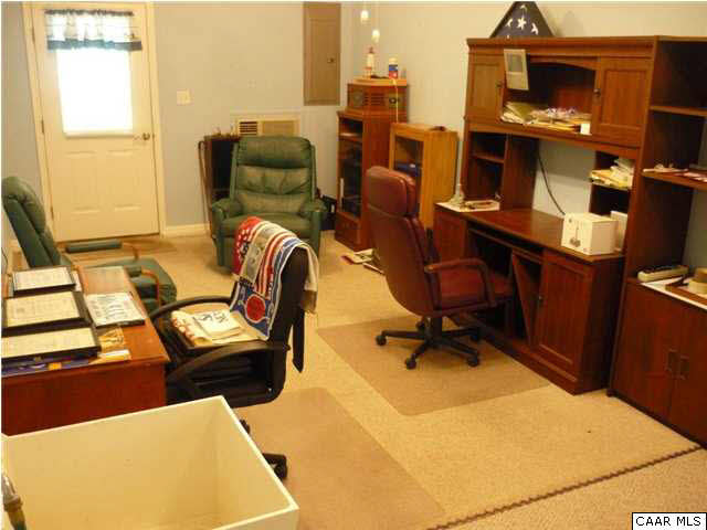 49 Hardwood Road Palmyra, VA 22963 - Photo 31 of 41 There is a large home office or craft room ..