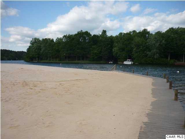 49 Hardwood Road Palmyra, VA 22963 - Photo 40 of 41 .. and the boat tie up area