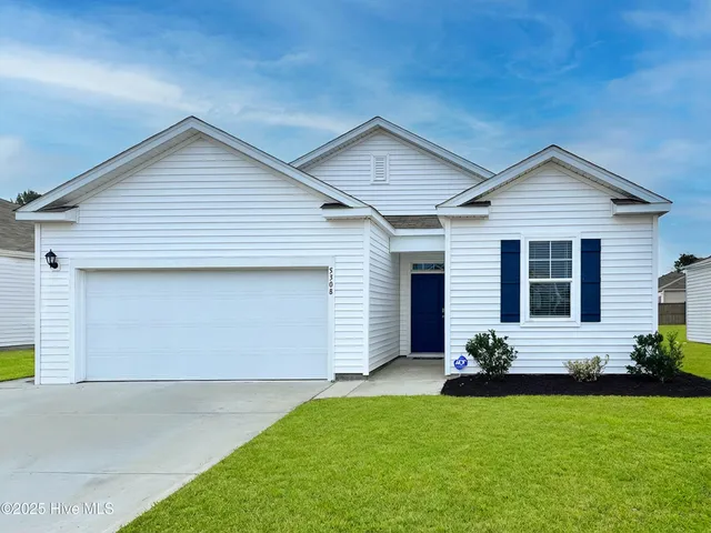 $319,900 | 5308 Black Oak Court, Leland, NC 28479