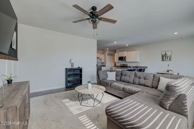 $319,900 | 5308 Black Oak Court, Leland, NC 28479