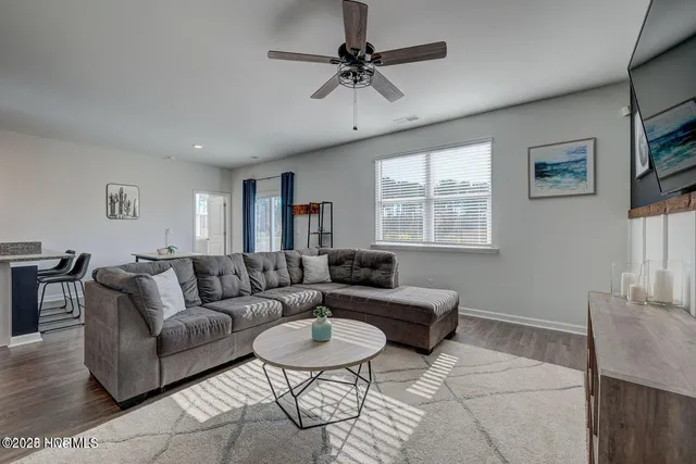 $319,900 | 5308 Black Oak Court, Leland, NC 28479