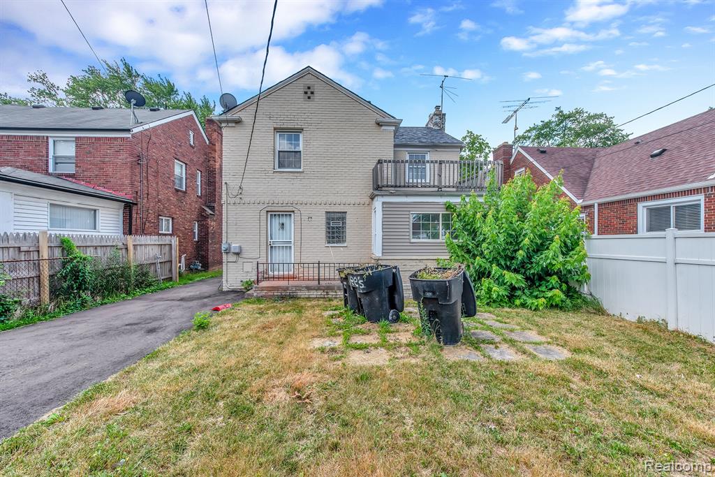 5068 Audubon Road Detroit, MI 48224 - Photo 4 of 29