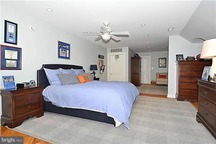 12 East Bishops Road Baltimore, MD 21218 - Photo 19 of 30 Bedroom