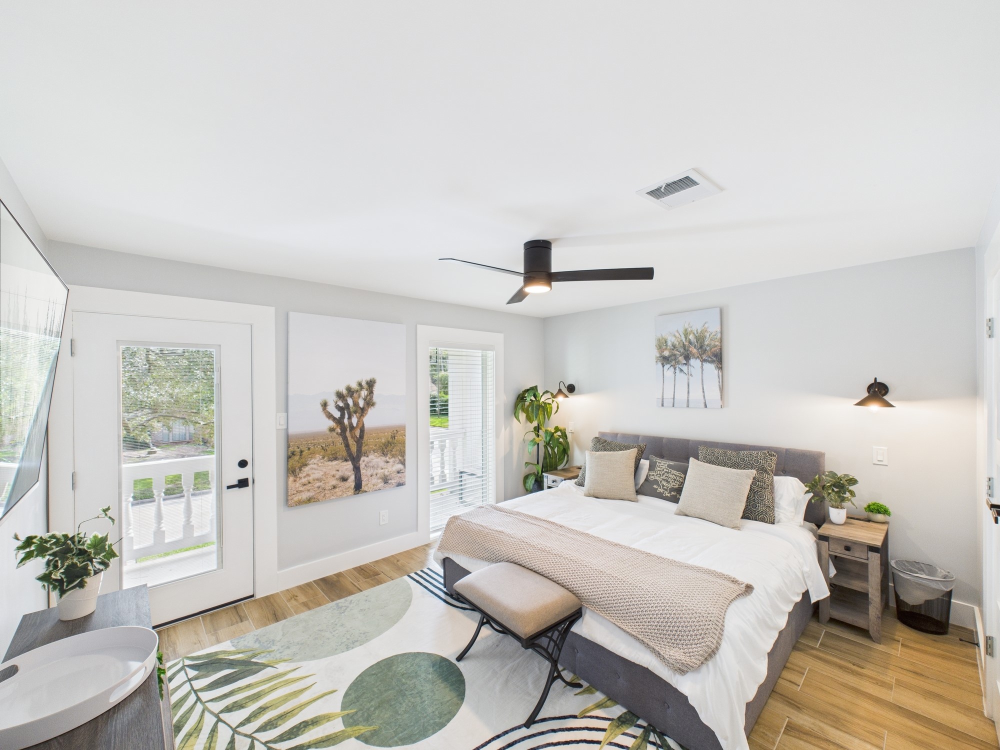 5430 Havenwoods Drive Houston, TX 77066 - Photo 31 of 50 a bedroom with a bed and wooden floor