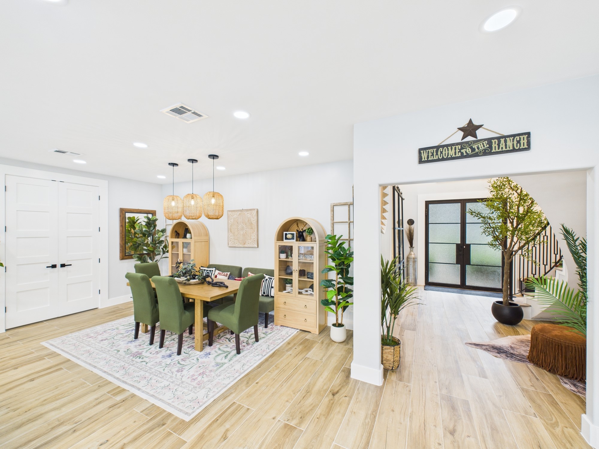 5430 Havenwoods Drive Houston, TX 77066 - Photo 6 of 50 a view of a dining room with furniture and wooden floor