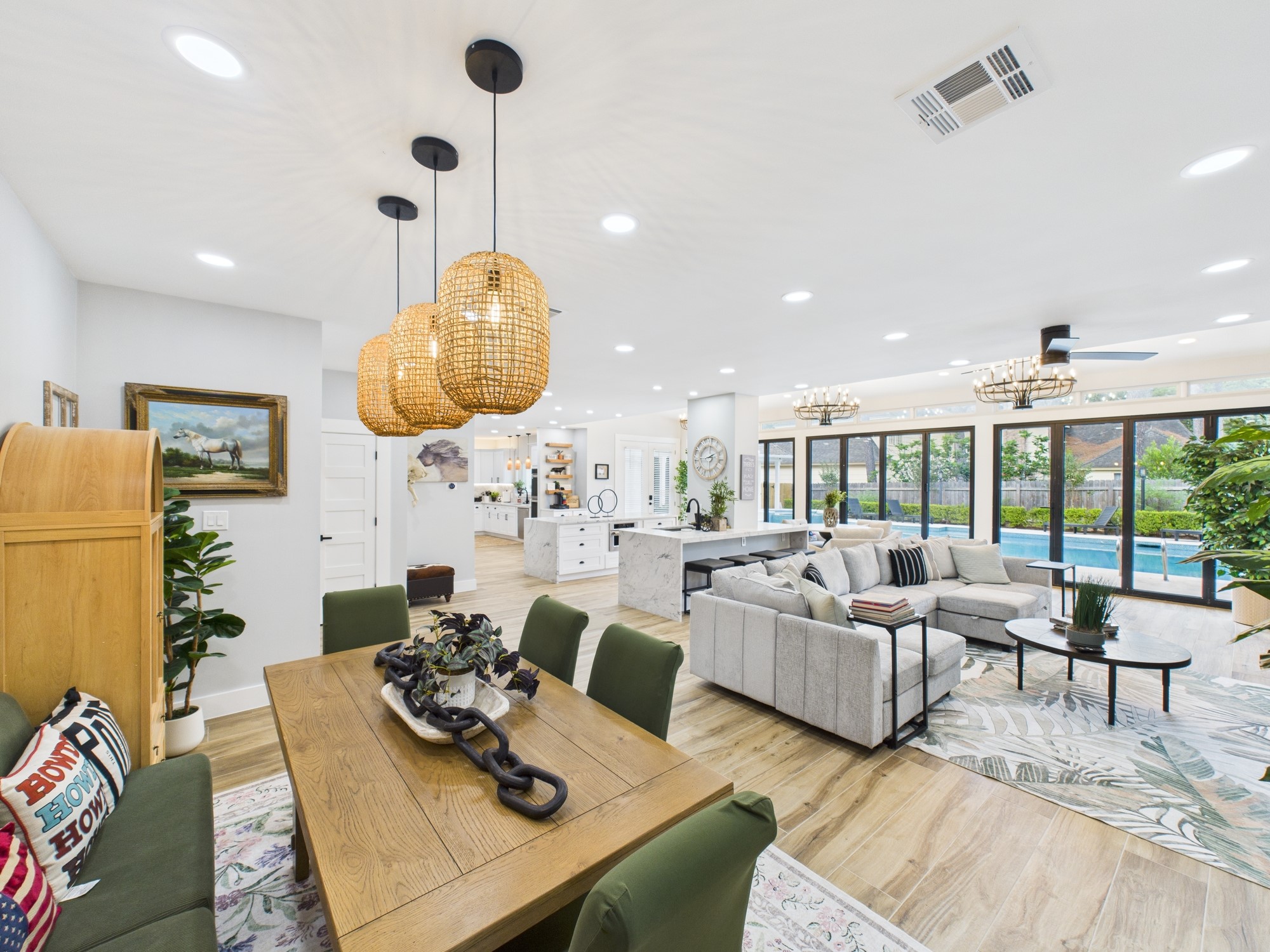 5430 Havenwoods Drive Houston, TX 77066 - Photo 7 of 50 a living room with furniture and a large window