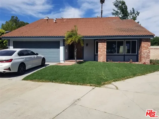 $4,350 | 18601 Lassen Street, Northridge, CA 91324