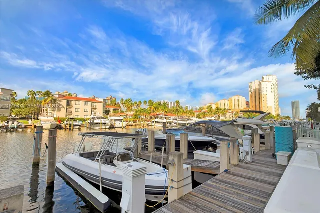 a view of a terrace with sitting area