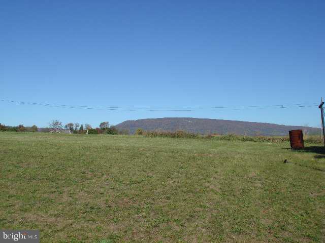 935 Center Road Newville, PA 17241 - Photo 3 of 3 Gallery Image 3