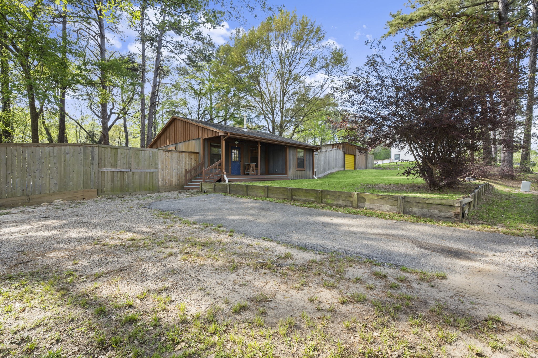 12991 Royal Creek Road Conroe, TX 77303 - Photo 5 of 42