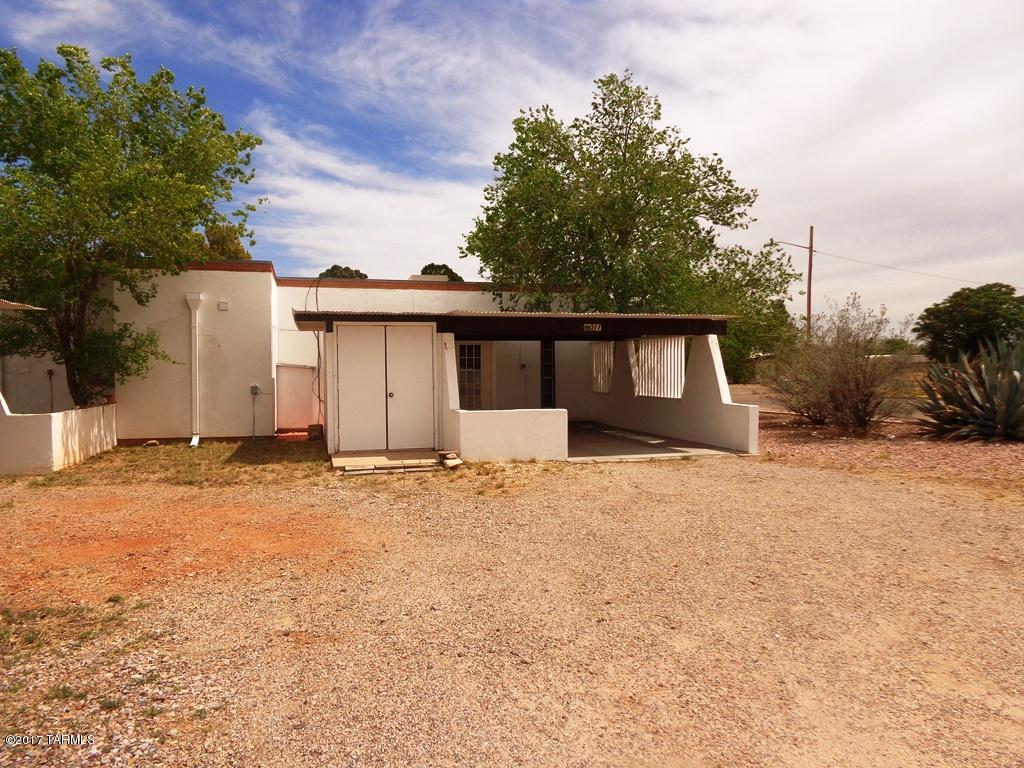 211 North Tracy Road Pearce, AZ 85625 - Photo 5 of 22 Gallery Image 5