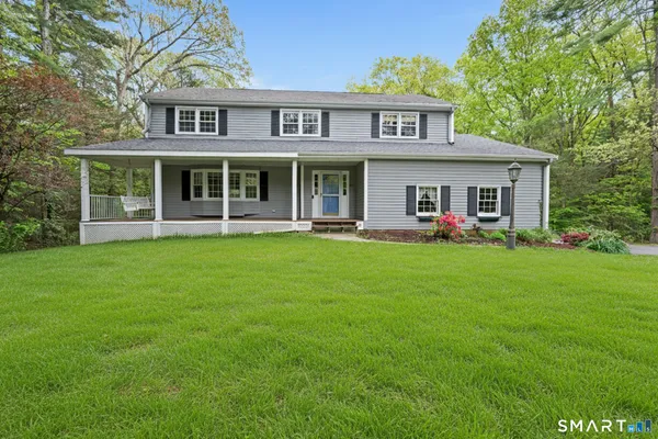 $649,900 | 20 Saxton Brook Drive, Simsbury, CT 06070