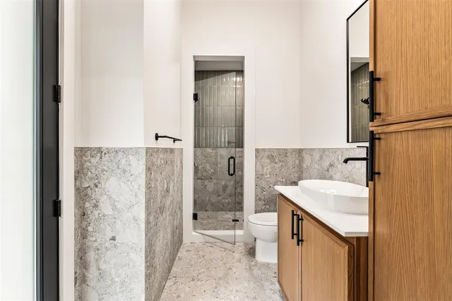 $3,599,999 | 6123 Northaven Road, Dallas, TX 75230