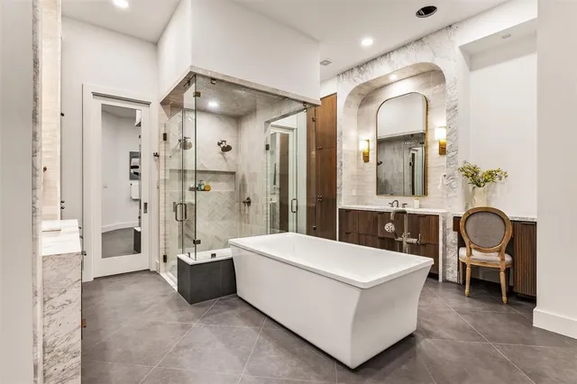 $3,599,999 | 6123 Northaven Road, Dallas, TX 75230