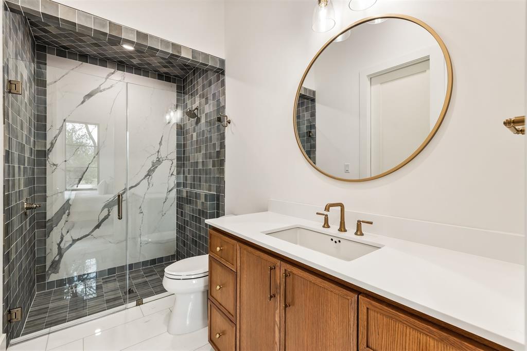 6123 Northaven Road Dallas, TX 75230 - Photo 28 of 40 Ensuite guest bathroom on the main floor