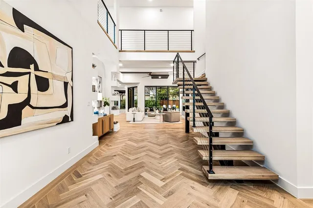 $3,599,999 | 6123 Northaven Road, Dallas, TX 75230