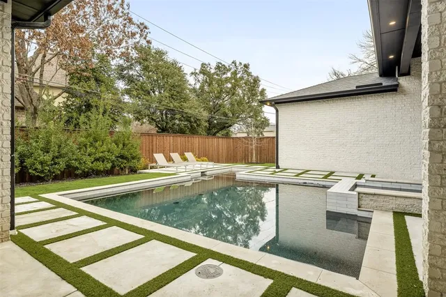 $3,599,999 | 6123 Northaven Road, Dallas, TX 75230