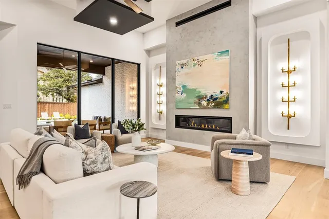 $3,599,999 | 6123 Northaven Road, Dallas, TX 75230