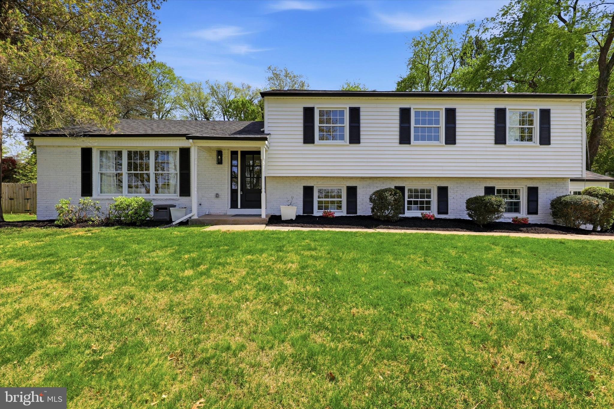 309 Saybrook Road Villanova, PA 19085 - Photo 2 of 71