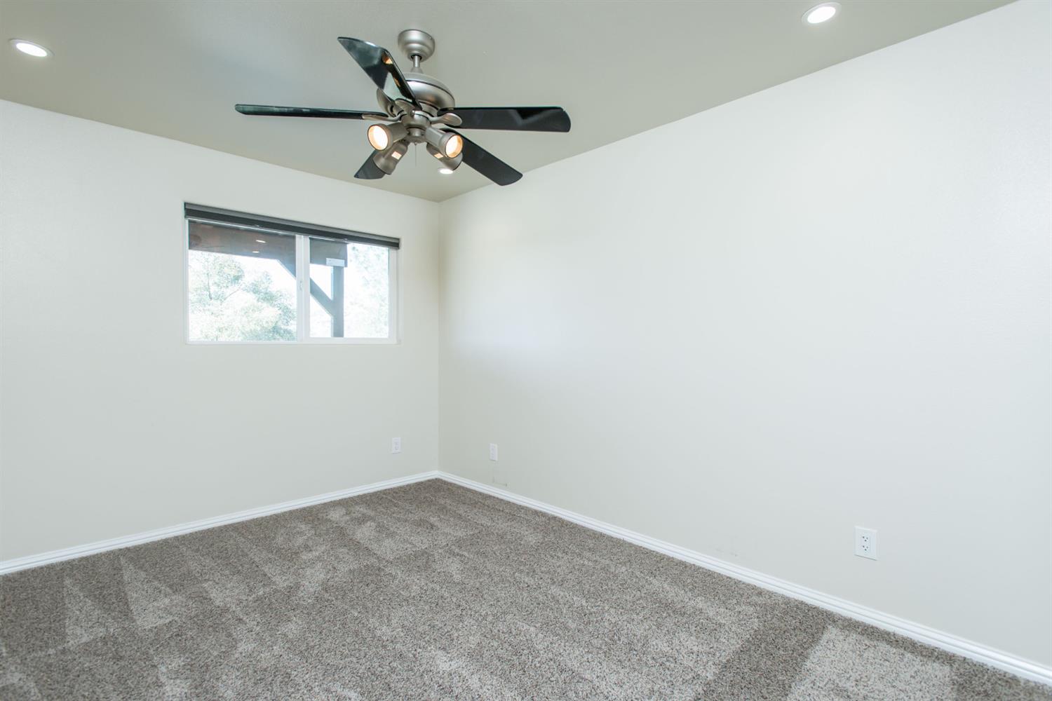 31011 Little Sandy Road Prather, CA 93651 - Photo 23 of 42 Gallery Image 23