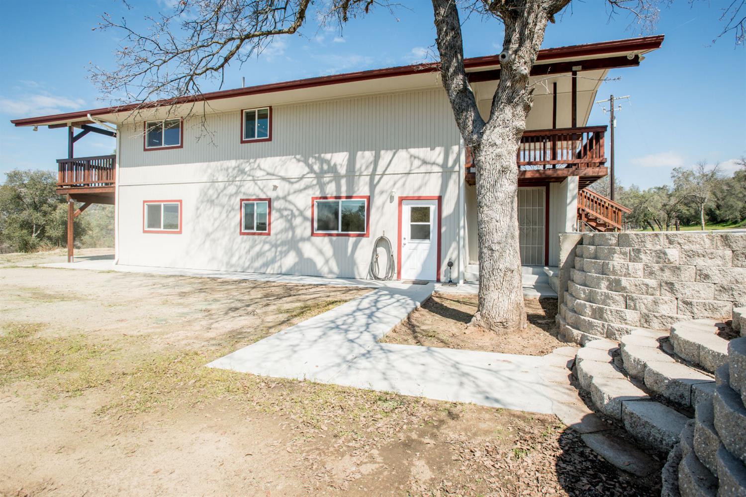 31011 Little Sandy Road Prather, CA 93651 - Photo 6 of 42 Gallery Image 6