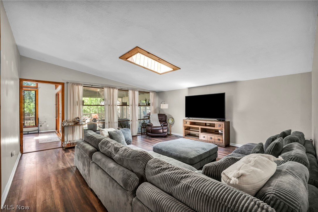 6392 Sherborn Road Parma Heights, OH 44130 - Photo 11 of 46 Gallery Image 11