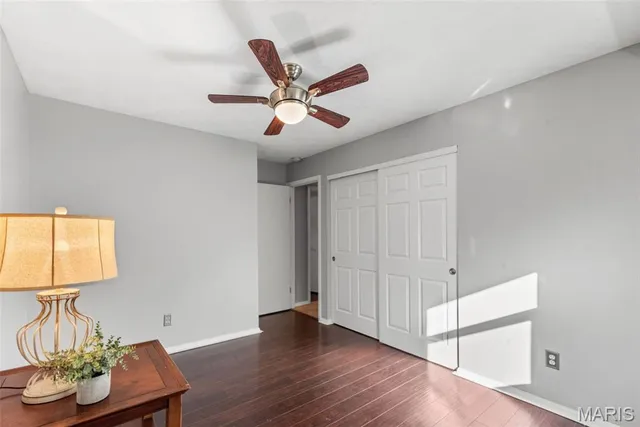 $329,000 | 407 Tulsa Avenue, Ballwin, MO 63021