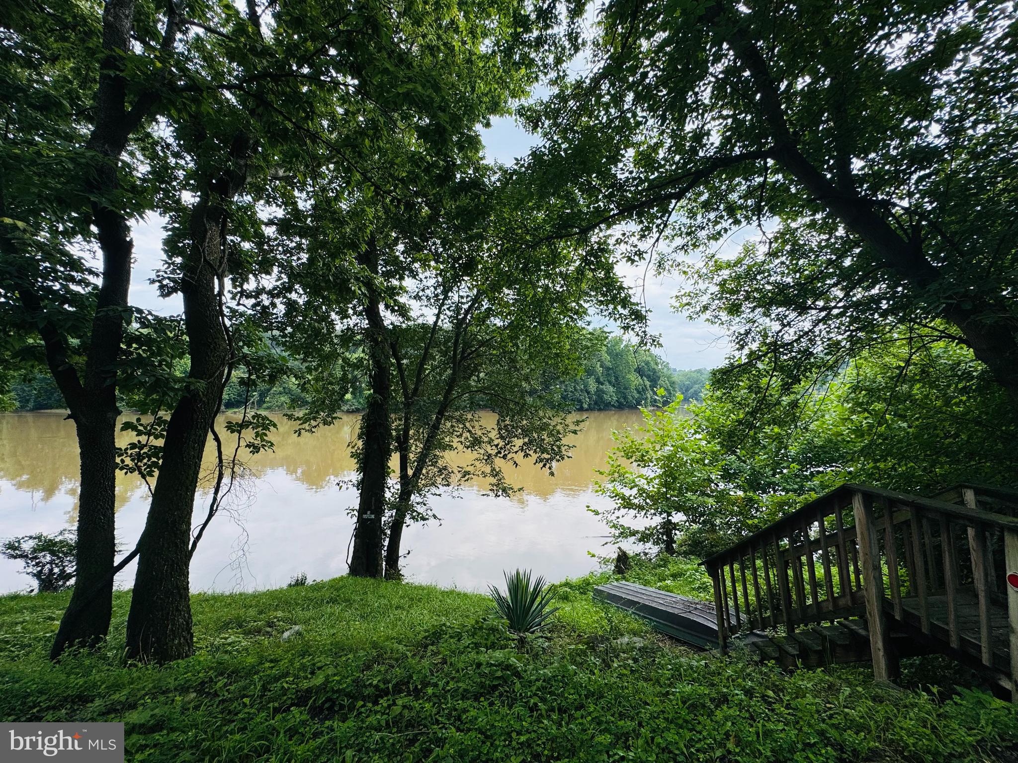 836 Bennys Beach Road Front Royal, VA 22630 - Photo 2 of 7