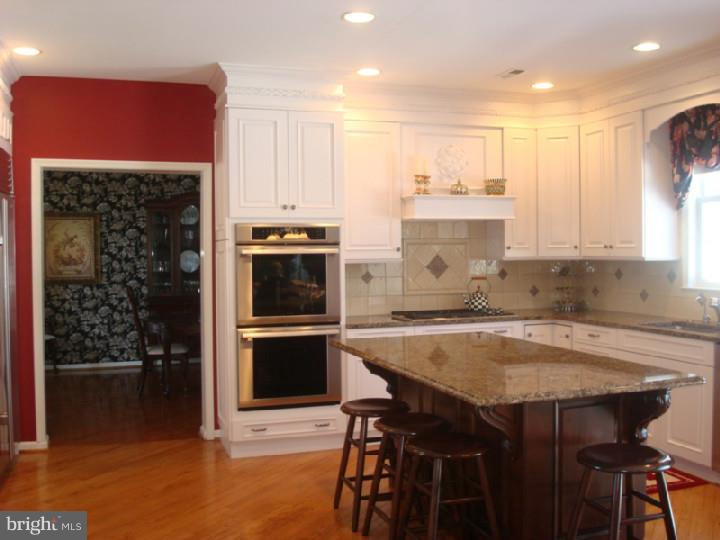 45 Albany Road Marlton, NJ 08053 - Photo 6 of 17 Kitchen