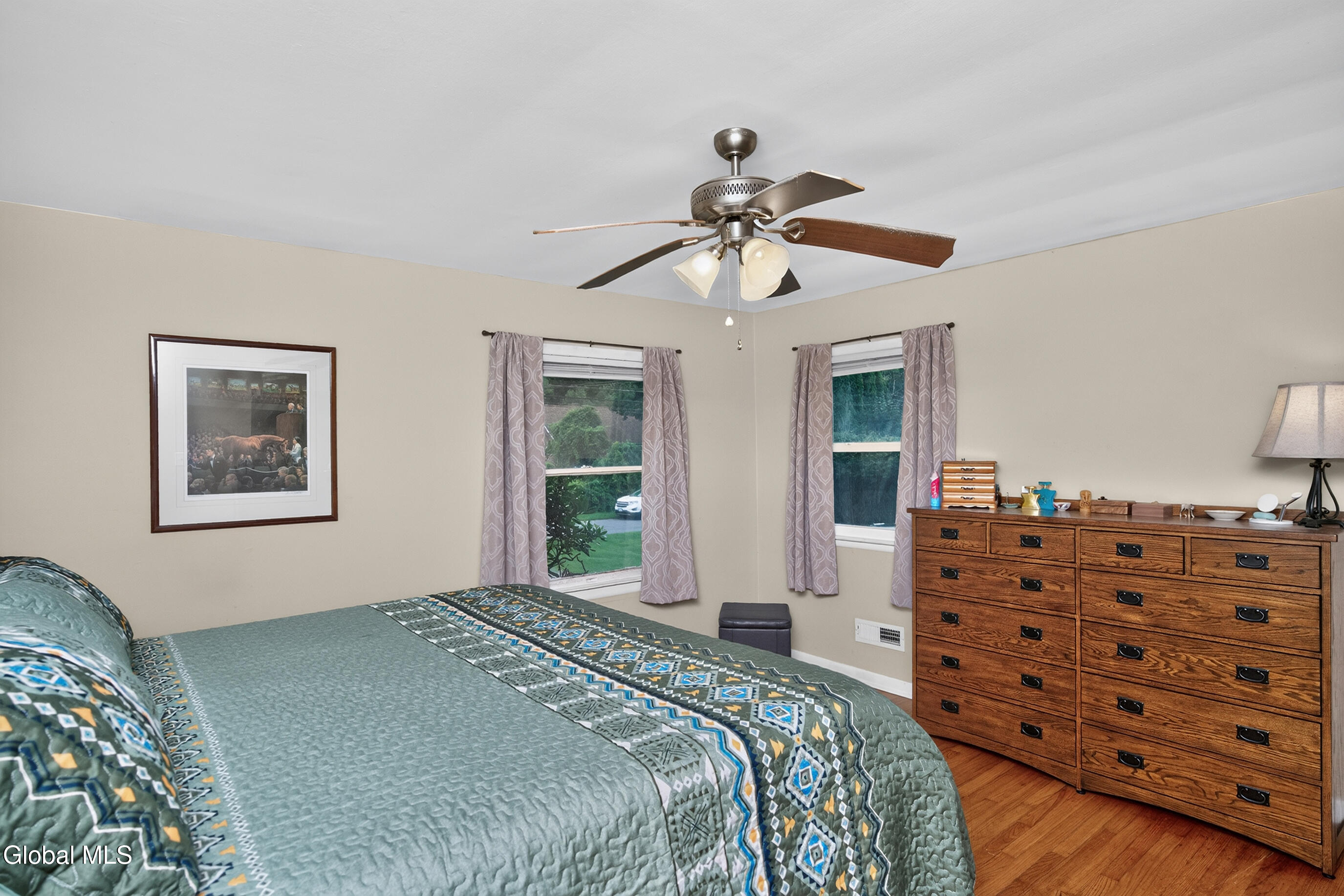 27 Asprion Road Bethlehem, NY 12077 - Photo 13 of 30 039-27-Asprion-Road-Glenmont-NY-12077