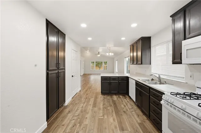 $349,000 | 824 Valle Grande Drive, Atwater, CA 95301